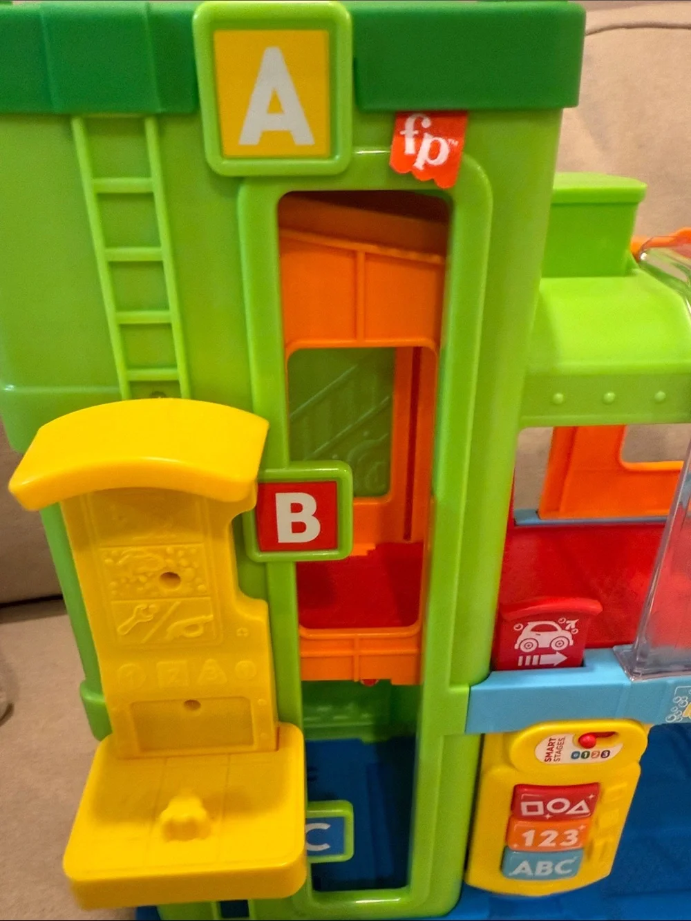 Fisher Price Little People Light Up Learning Garage Playset